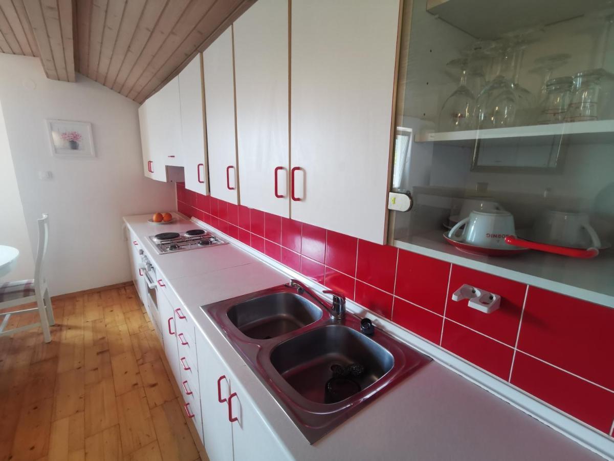 Apartment Lakebled With Casle Bled View Bagian luar foto